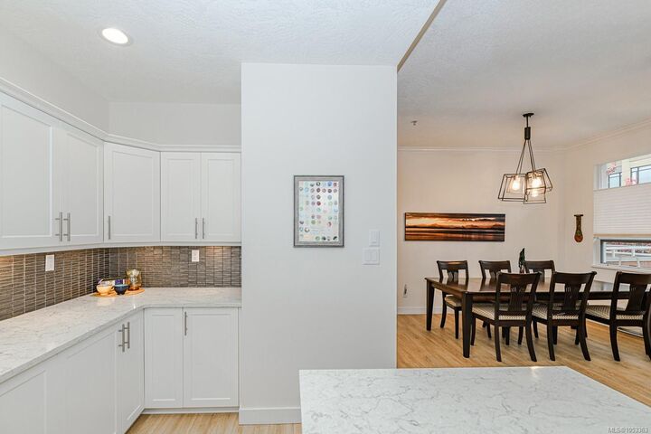 Property Photo:  380 Waterfront Cres #403  BC V8T 5K3 