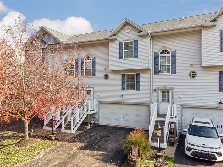 Property Photo: 4004 Lea Dr PA 15024