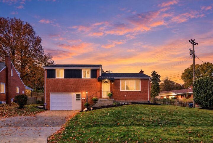 Property Photo:  311 Rickey Dr  PA 15146 