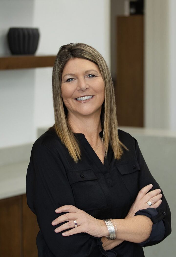 Lori Becker, Associate Real Estate Broker in Bismarck, Morrison Realty