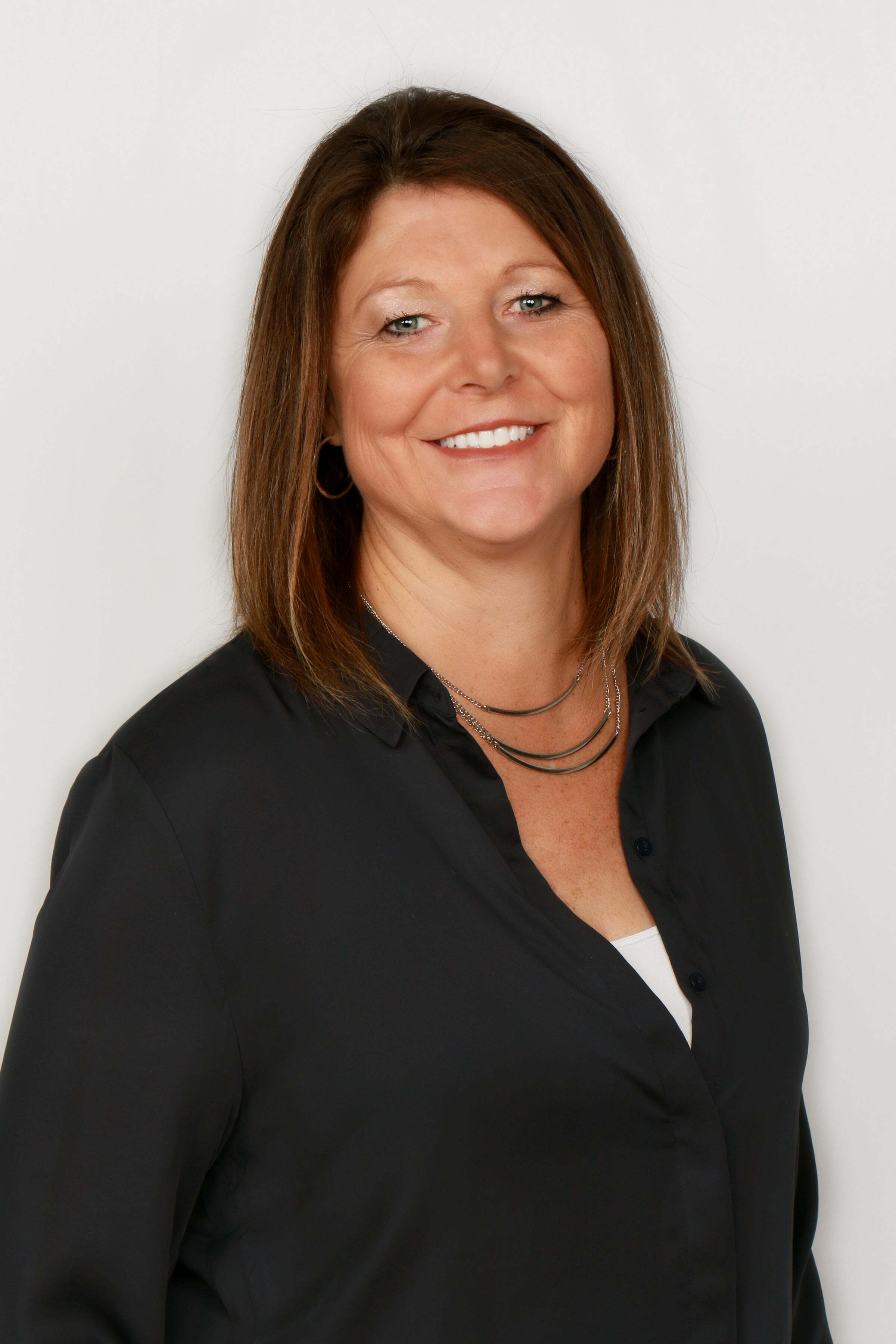Lori Becker, Real Estate Salesperson in Bismarck, Morrison Realty