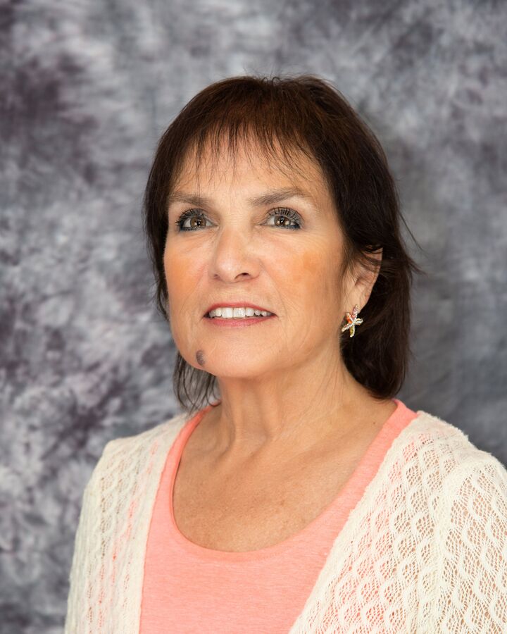 Louise Cardoni, Real Estate Salesperson in Portsmouth, Topsail Realty
