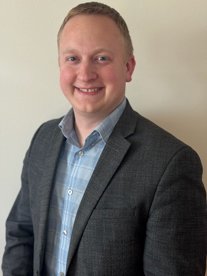 Jason Bender, Real Estate Salesperson in Saginaw, Signature Realty