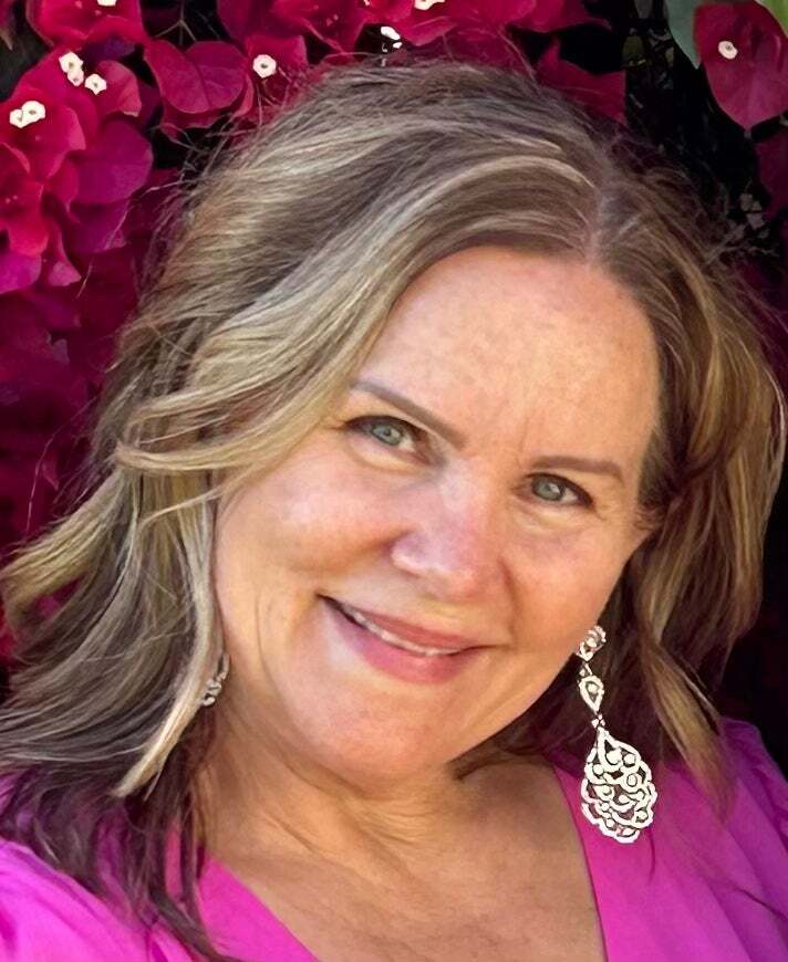 Laura Keliikoa, Real Estate Salesperson in San Diego, West