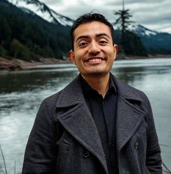 Raymundo Lavariega Ramirez, Real Estate Broker in Eugene, Equinox