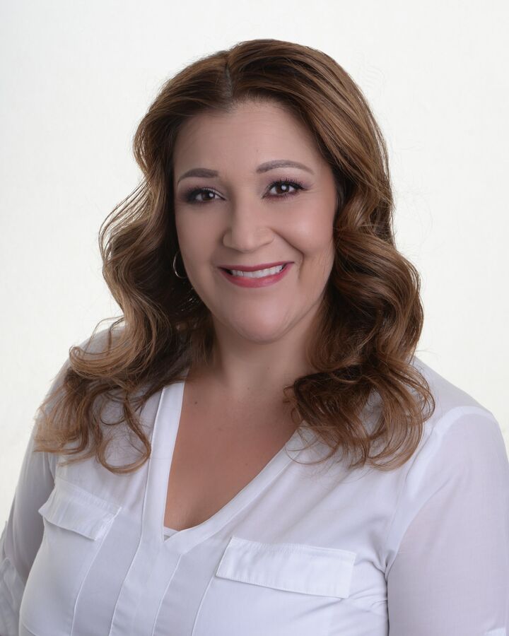 Samantha Prior, Real Estate Salesperson in Alta Loma, Experience