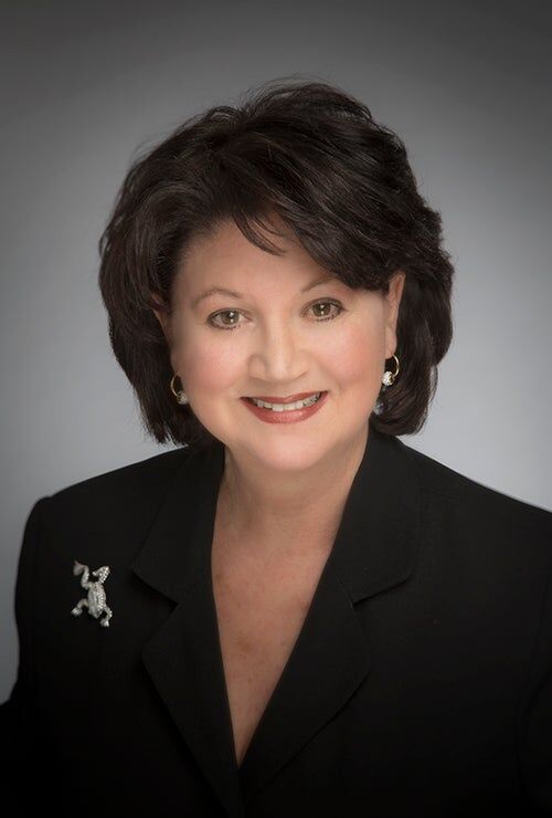 Sandra Duffy, Real Estate Salesperson in Newtown, Hearthside