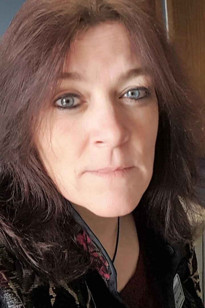 Brenda Cronan, Real Estate Salesperson in Manistee, ALM Realty