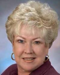 Eileen Valenti, Real Estate Salesperson in Yucaipa, Kivett-Teeters Associates
