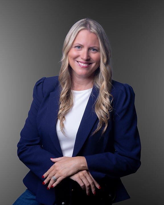 Kristen Zingales, Real Estate Salesperson in Massapequa, Bon Anno Realty ERA Powered