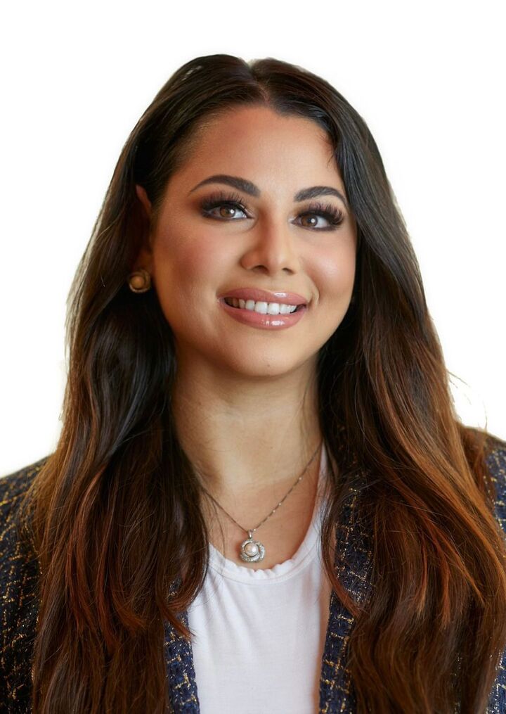 Elizabeth Walsh, Real Estate Salesperson in Pembroke Pines, Global Connections Realty