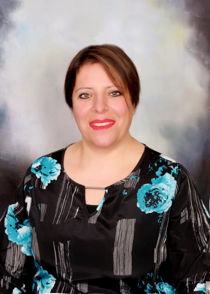 Wafaa Diab, Real Estate Salesperson in Dearborn Heights, Curran & Oberski