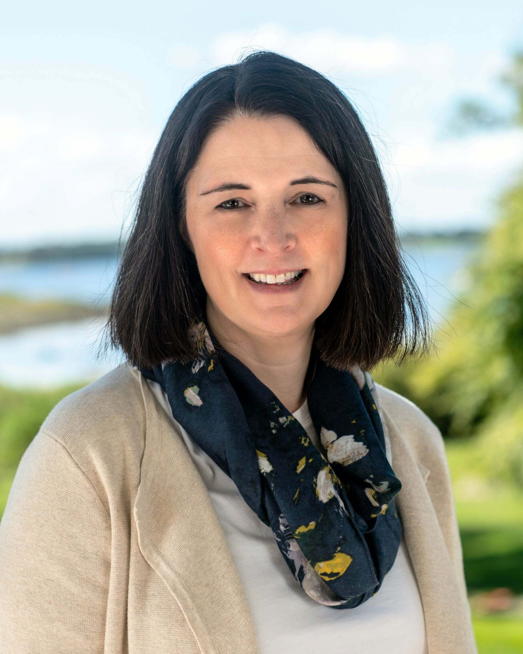 Christine Farley, Associate Real Estate Broker in Portsmouth, Topsail Realty