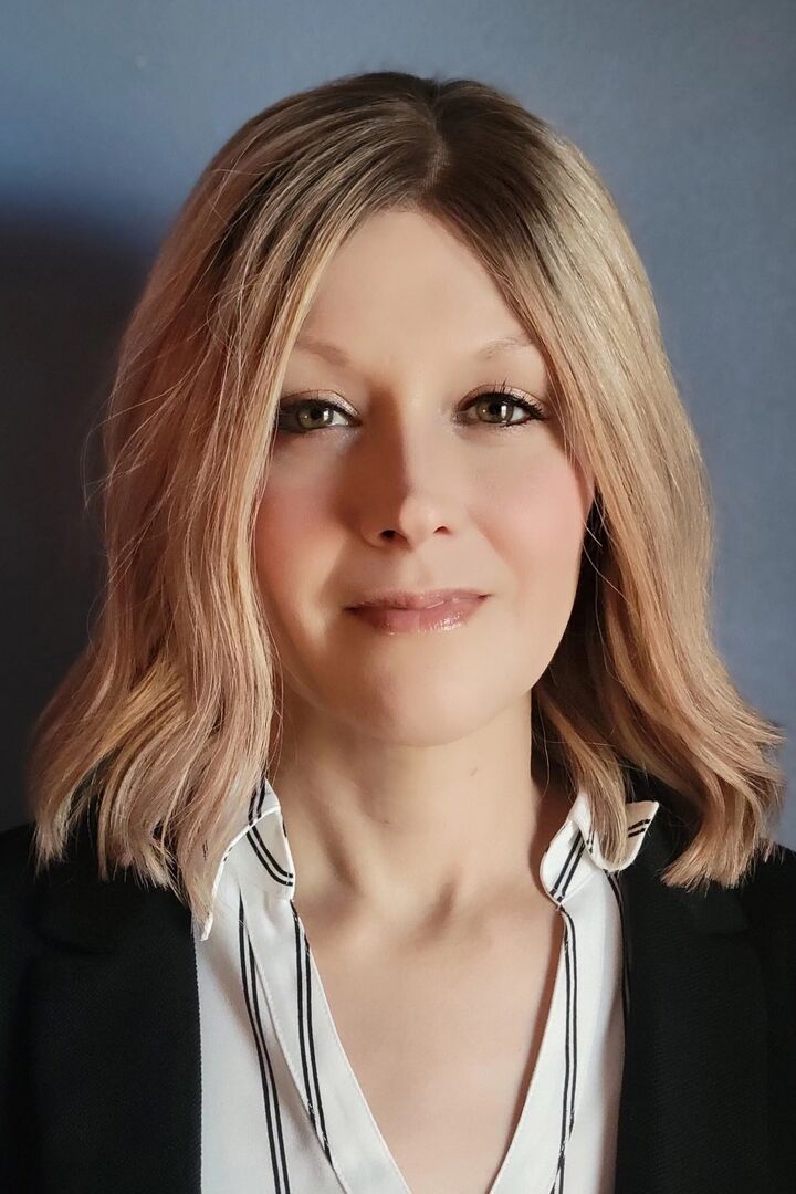 Lesley Scroggins, Real Estate Salesperson in Eureka Springs, K-C REALTY