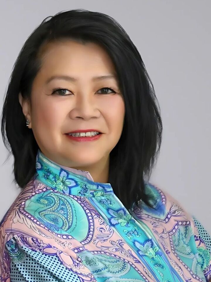 Eleanor Cheng, Real Estate Salesperson in Las Vegas, 1st Priority Realty