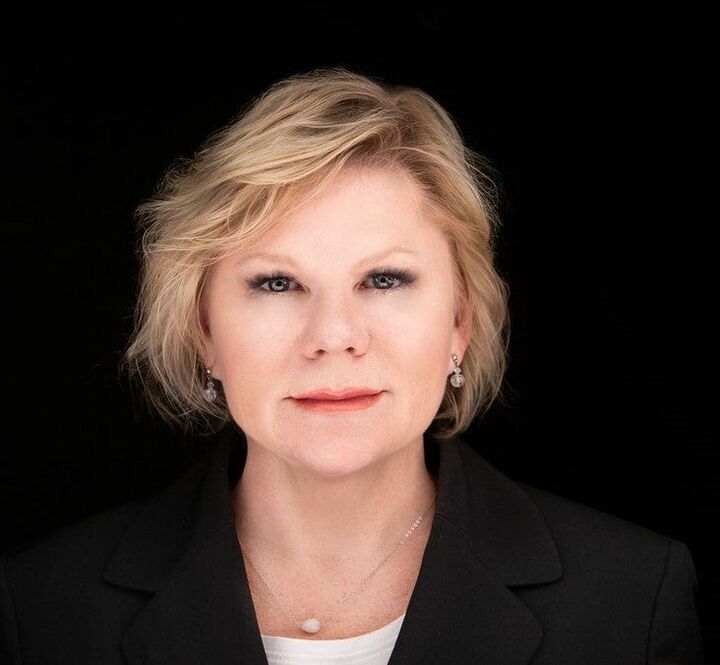 Marni Echols-Bell, Real Estate Salesperson in Red Lodge, The Brokers