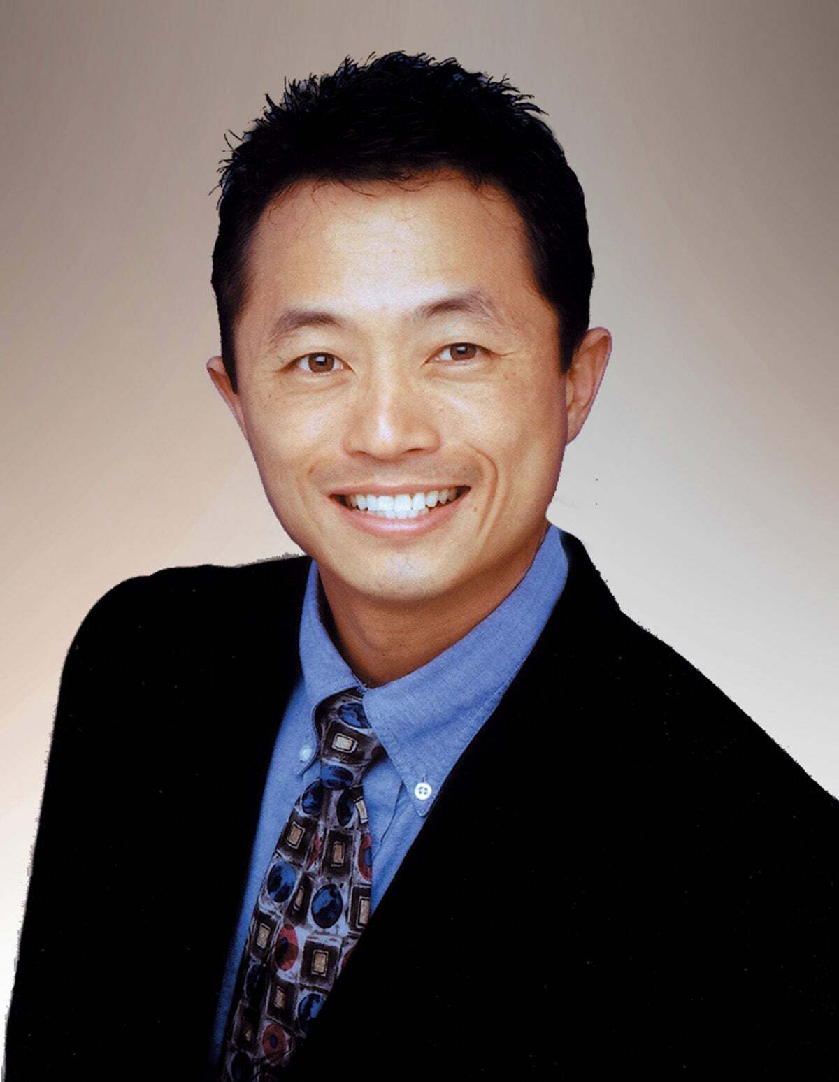 Simpson Tsang (R), Real Estate Broker in Honolulu, Advantage Realty