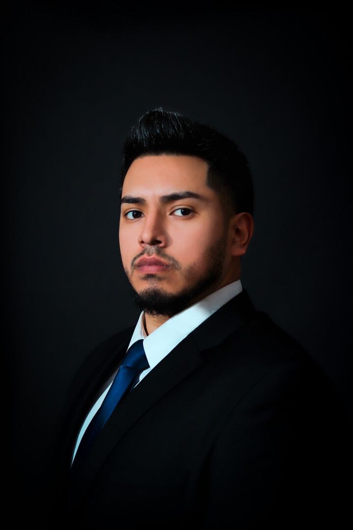 Michael Guillen, Real Estate Salesperson in Kearny, Venture Real Estate