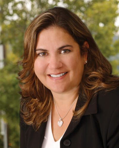 Alicia Nuzzo, REALTOR® & BROKER ASSOCIATE in Los Altos, Sereno