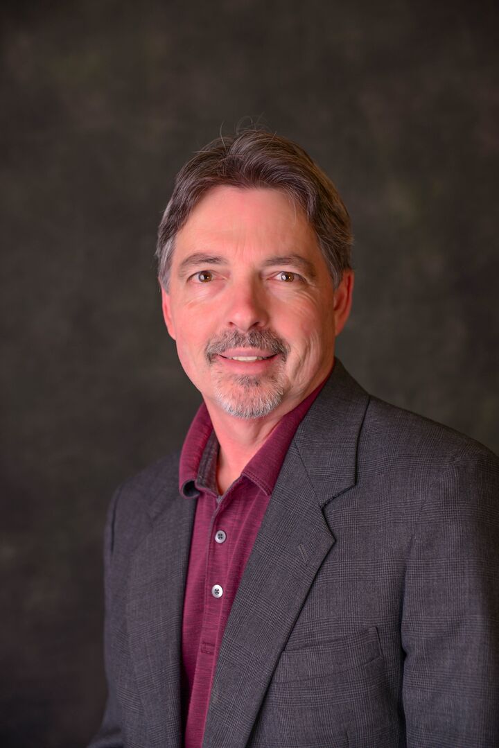 Gary Winton,  in Amarillo, Boston & Company