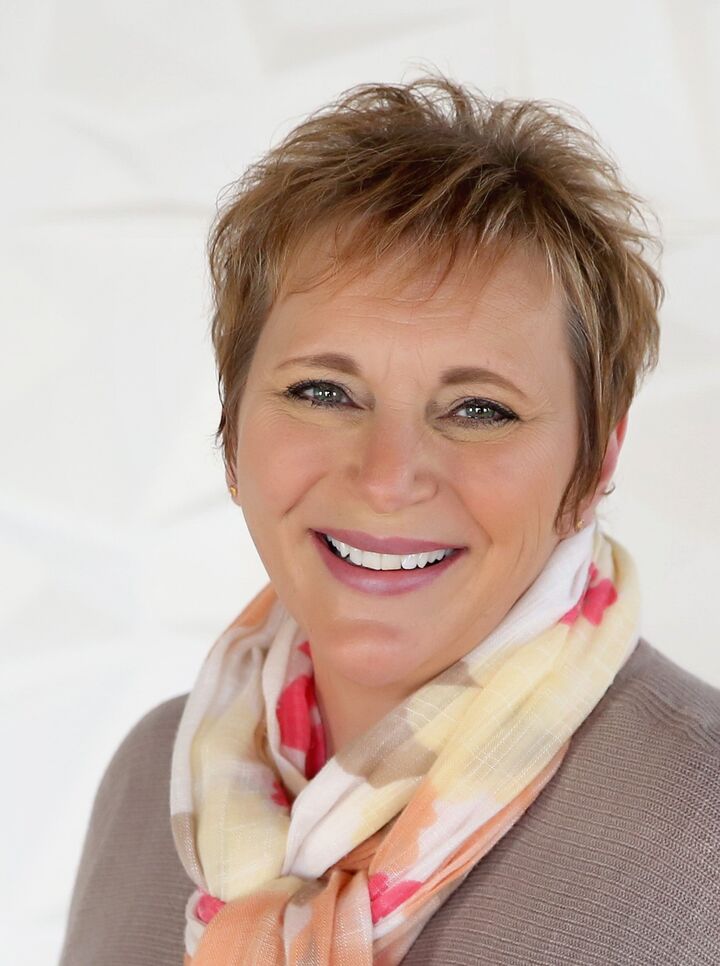 Renee Brown, Associate Real Estate Broker in Bismarck, Morrison Realty