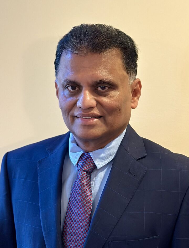 Pratik Dalal, Real Estate Salesperson in Kendall Park, Maturo