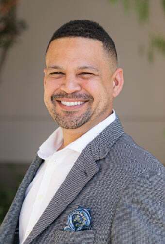 Robert McNeil, Real Estate Broker in Kennewick, Tomlinson