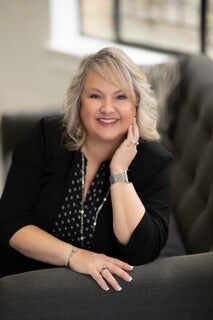 Becki Unger, Real Estate Broker in Canby, Realty Partners