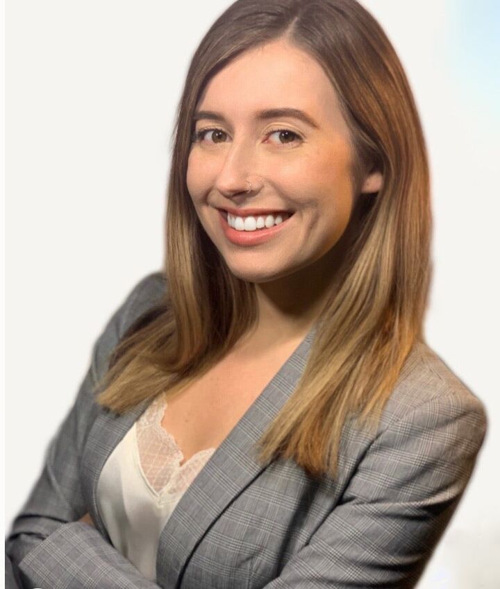 Marissa St.Onge, Real Estate Salesperson in Liverpool, Leah's Signature
