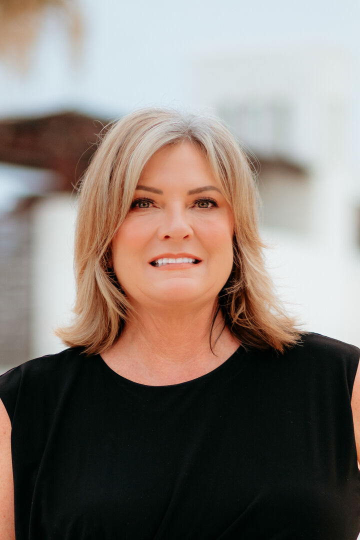 Kelly Johnson, Managing Broker in Port Angeles, Windermere