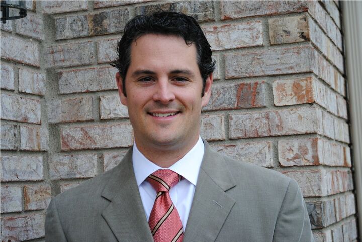 Jerry Griffith,  in Troy, Professionals