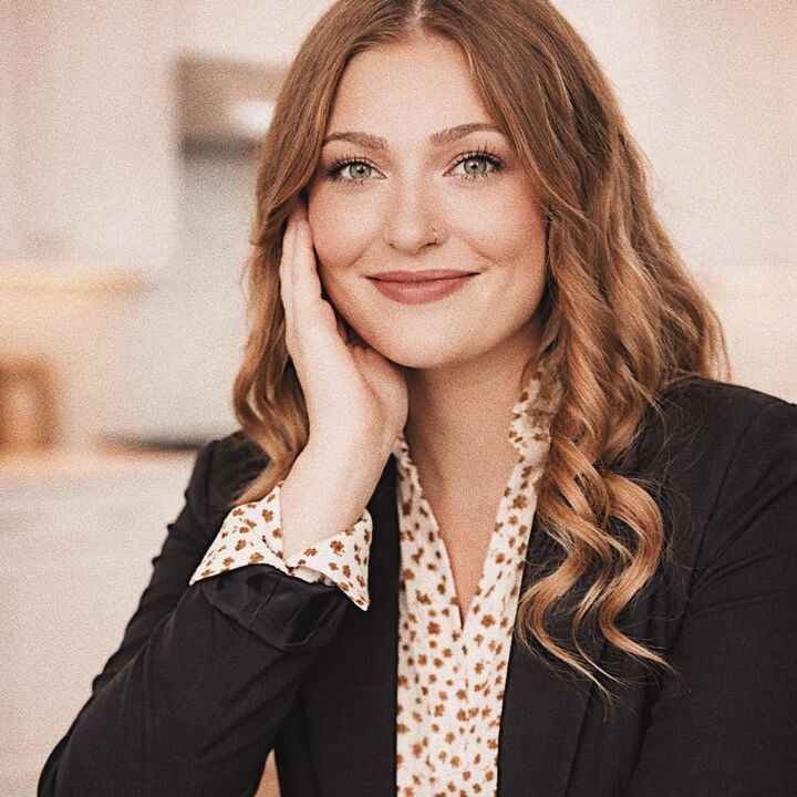 Emma Schepers, Real Estate Salesperson in Howard City, Rockgate