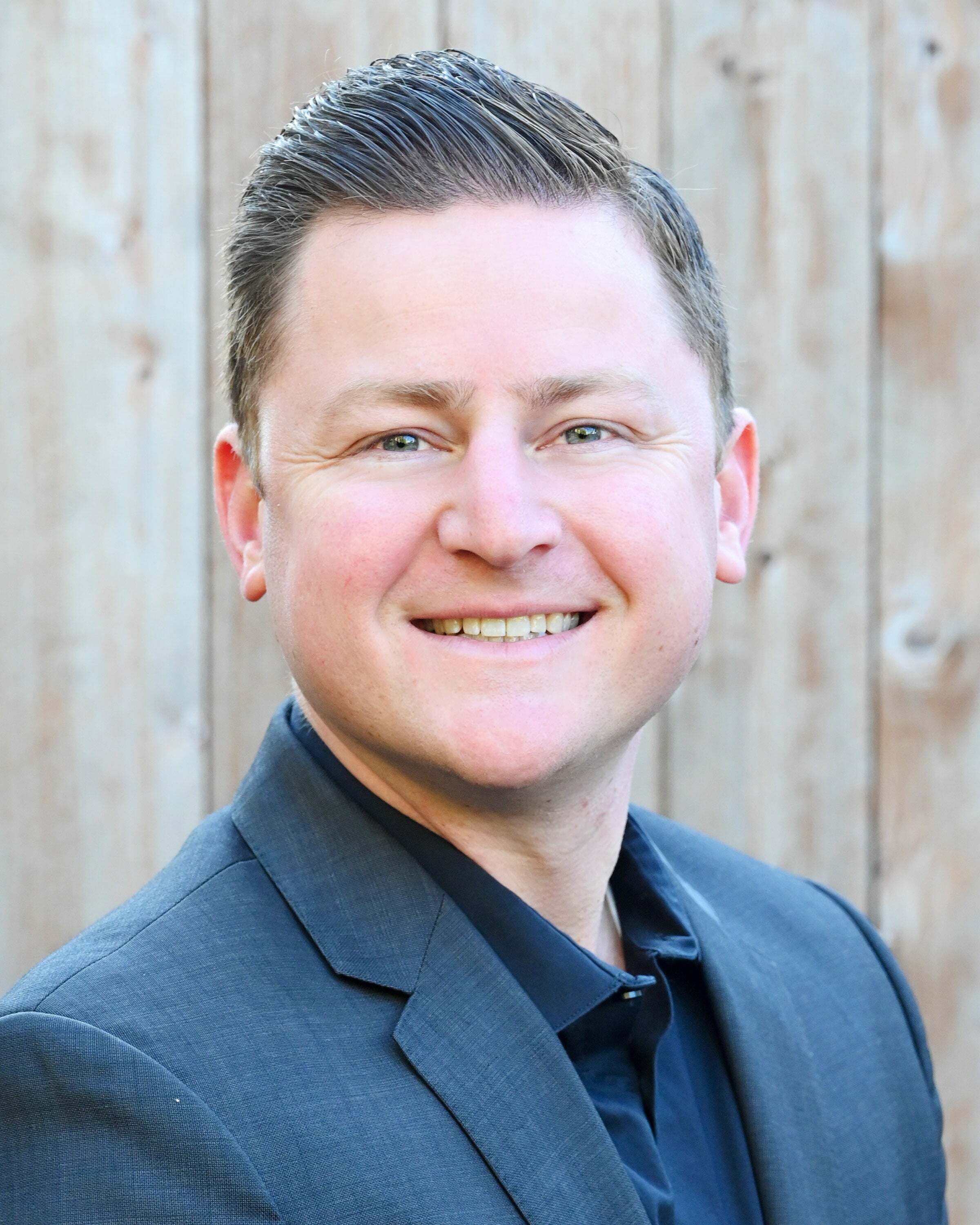 Chris Backer, Sales Representative in Greenbrae, Icon Properties