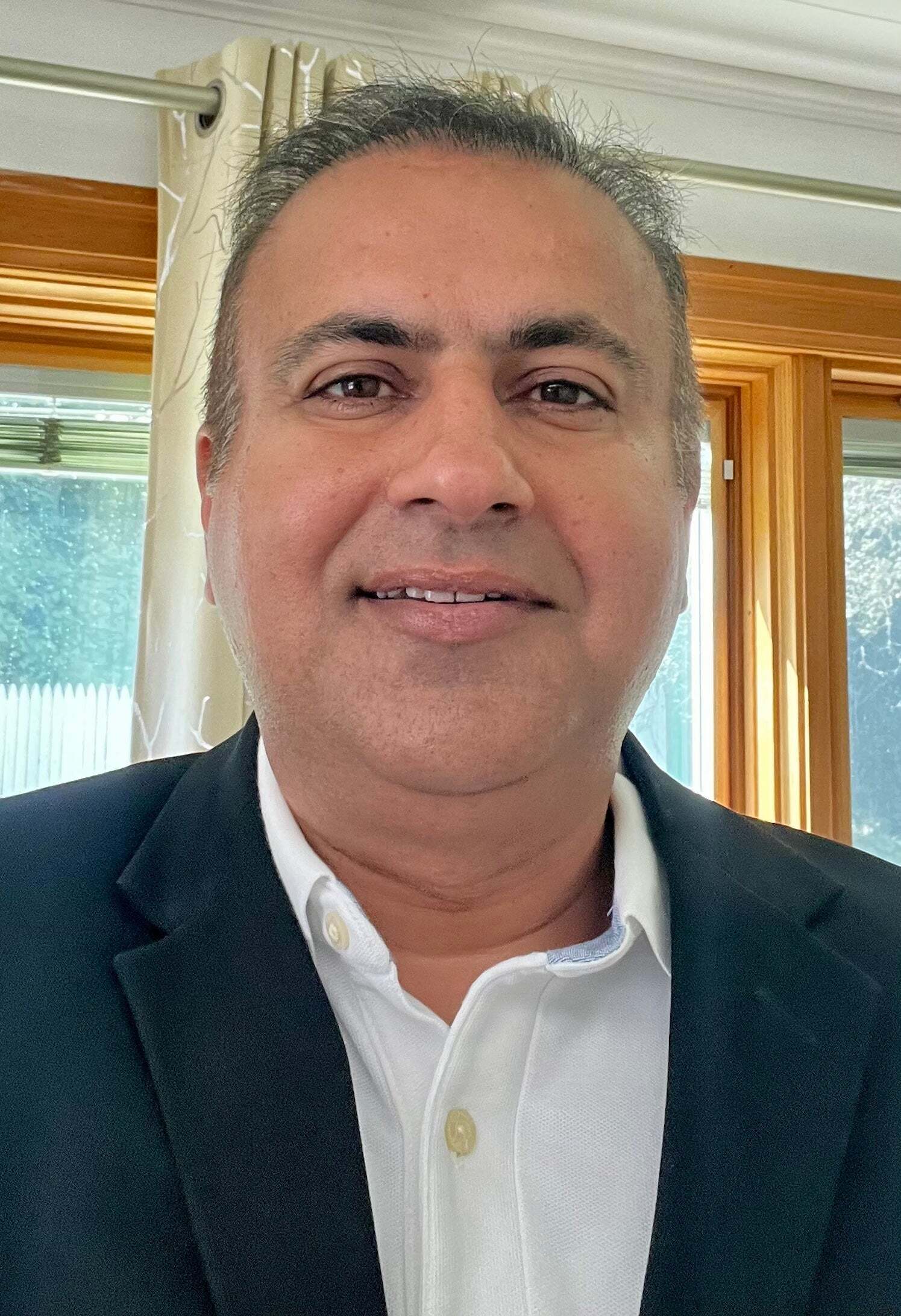 WASIQ TANVEER, Real Estate Salesperson in Allentown, Heritage Real Estate