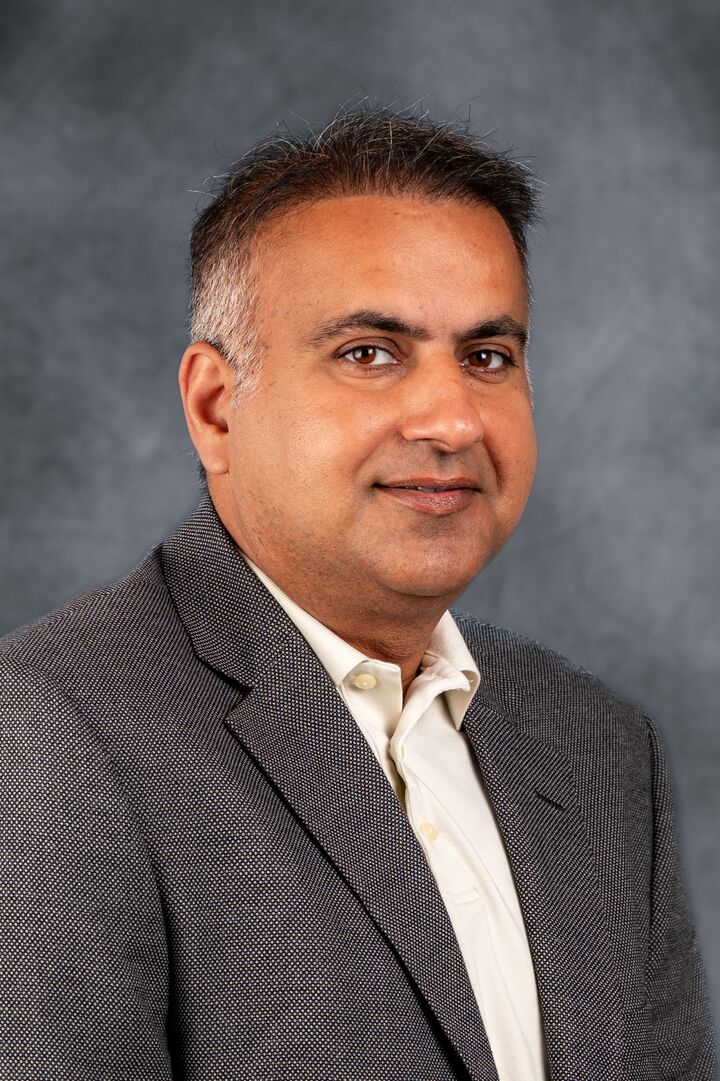 WASIQ TANVEER, Real Estate Salesperson in Allentown, Heritage Real Estate