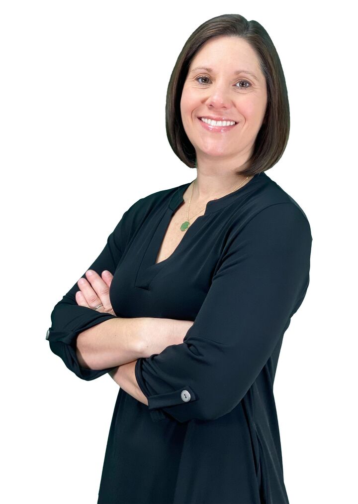 Angela Erickson, Real Estate Broker in Surf City, Coastal Advantage