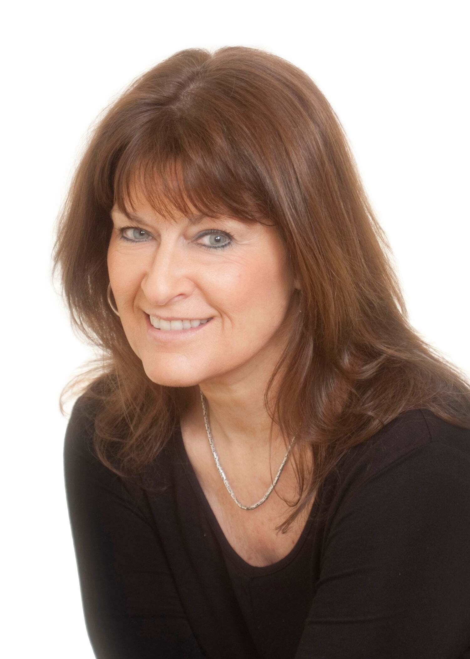 Julie Mendonca, Real Estate Salesperson in Novato, Corcoran Icon Properties
