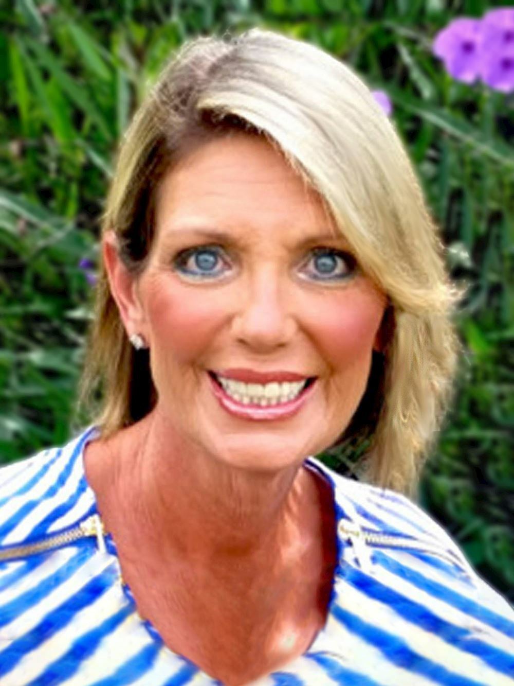 Deani Higashi, Real Estate Salesperson in Koloa, Pacific Properties