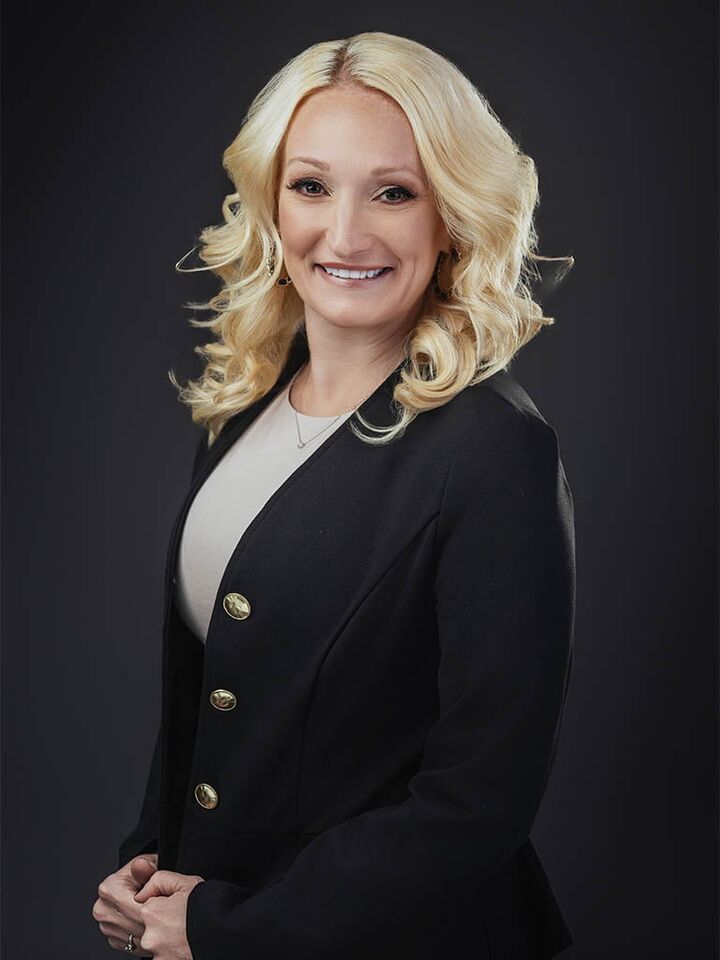 Trisha Hylek, Real Estate Broker in Granger, Affiliated