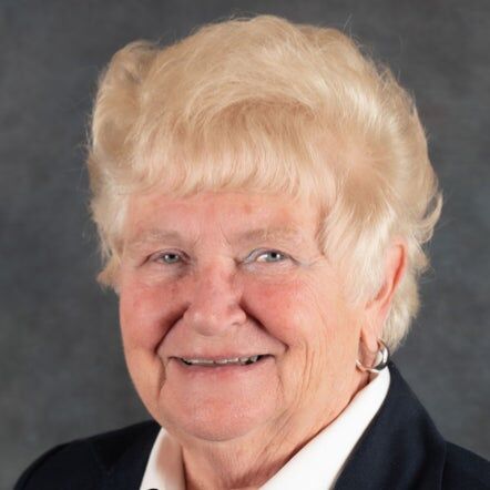 Janet HIll, Sales Associate in Franklin, Gold Key Realty