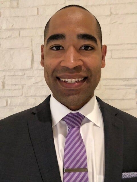 Jubril Akinwale, Real Estate Salesperson in Henderson, Americana