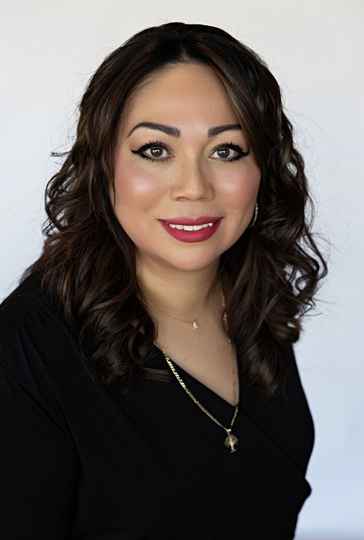 Rosa Vera Chavez, Real Estate Salesperson in Hartington, The Good Life Group