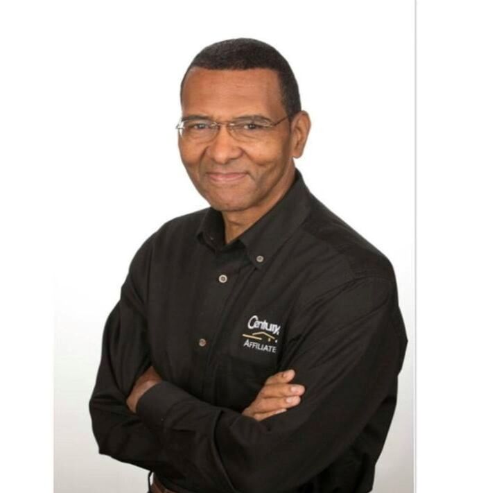 Mike Woods, Associate Real Estate Broker in Orland Park, Circle