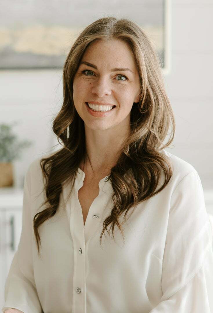 Jennifer Schreiber, Real Estate Broker in Kennewick, Tomlinson