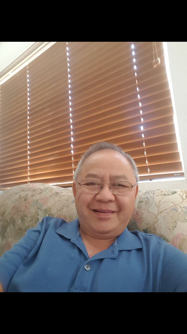 Jay Gonzales, Real Estate Salesperson in Glendale, Hallmark Realty