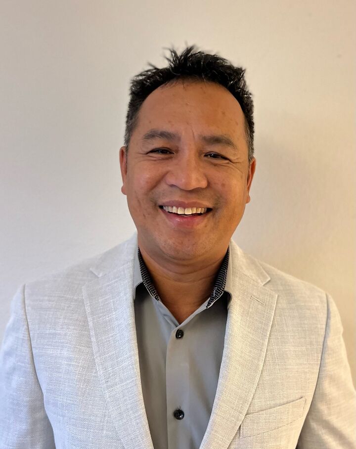 Hien Dinh, Real Estate Salesperson in Port Charlotte, Sunstar Realty