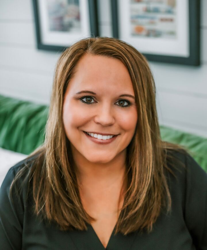 Dana Poole, Real Estate Salesperson in Elkhorn, The Good Life Group