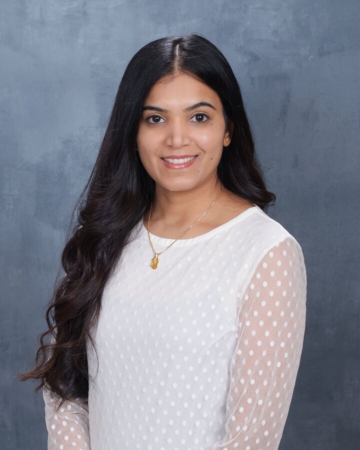 Dimple Khan, Real Estate Salesperson in Harrisburg, Maturo