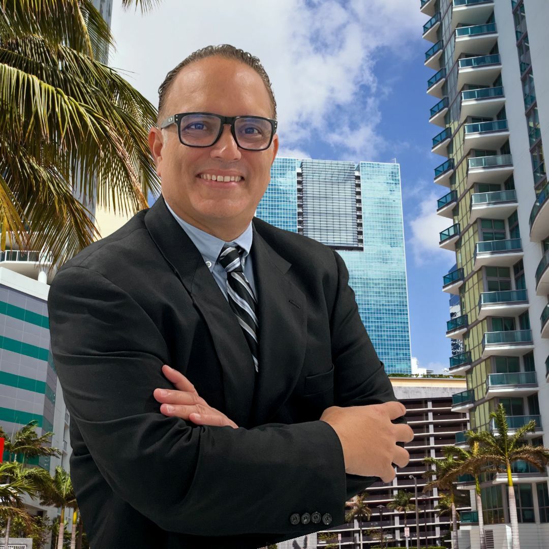 Guillermo Rodriguez, Sales Associate in Pembroke Pines, Global Connections Realty