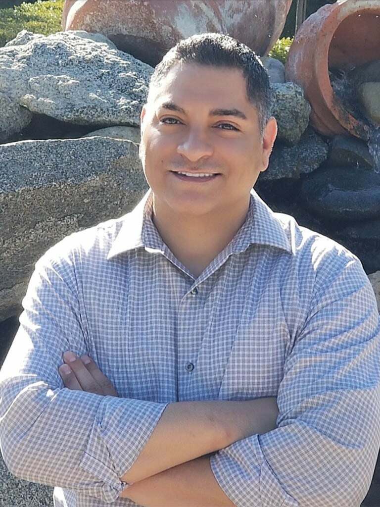 James Guzman, Real Estate Salesperson in Temecula, Affiliated